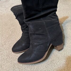 Stylish Black Women's Boots